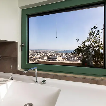 Thea Apartment *
